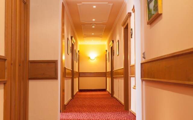 Hotel Edelweiß