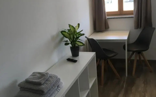 Schmid - Zimmer auf Zeit