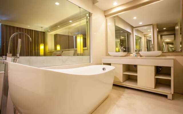 RedDoorz Plus @ HR Muhammad