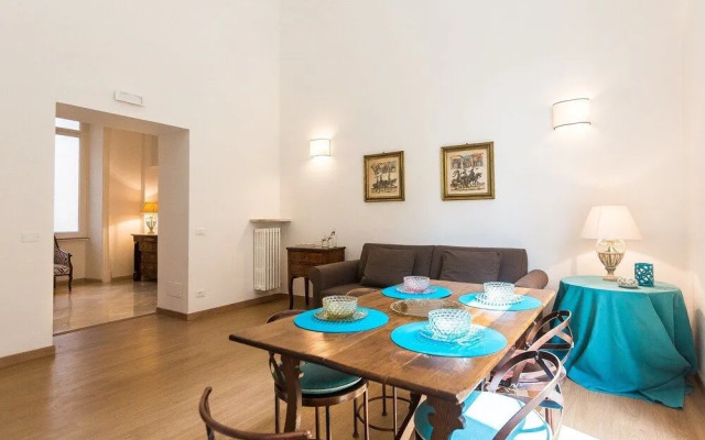 Prestigious Apartments Via Barberini