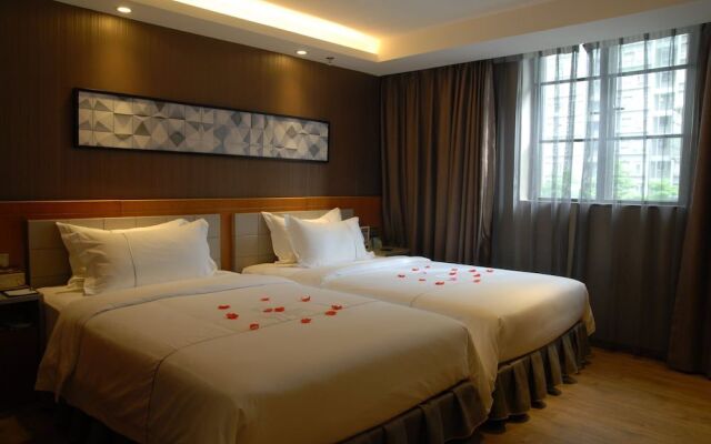 Insail Hotels (Gongbei Port Zhuhai)