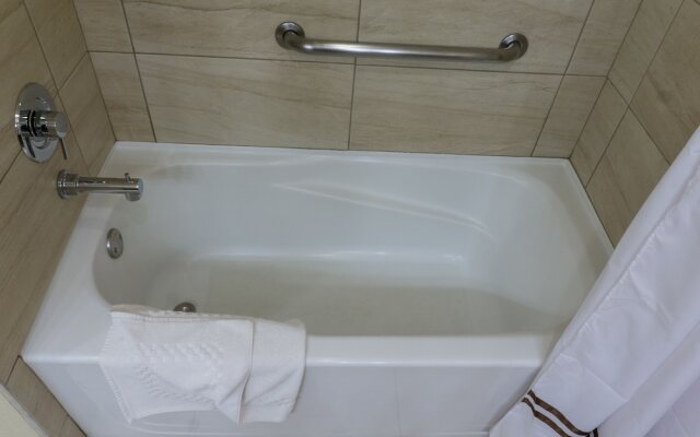 Next to the Red Pine Gondola for Great Winter View by RedAwning