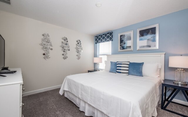 1671 Moonvalley Drive