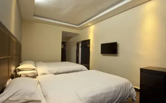 Wolongju Hotel (South Xianghe Road Shop)