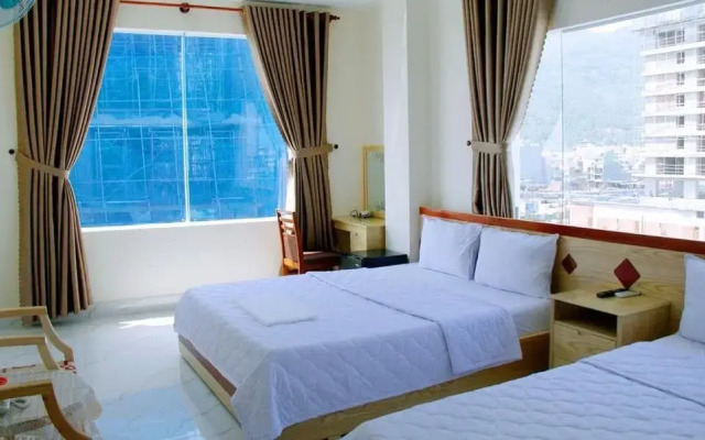 Yen Vy 04 Luxury Hotel