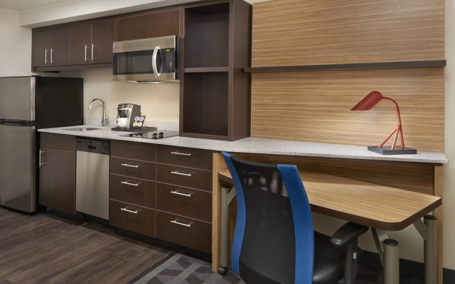 TownePlace Suites by Marriott Oshawa