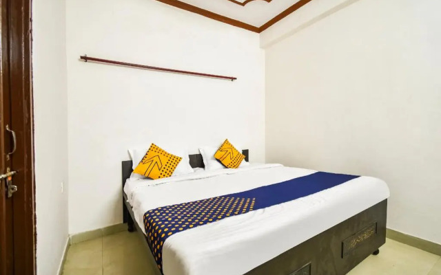 Sunshine Hotel by OYO Rooms