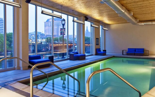 Aloft Milwaukee Downtown