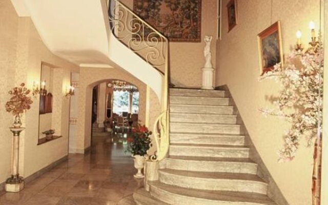 Hotel Excelsior