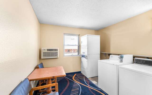 Americas Best Value Inn Decatur, IL