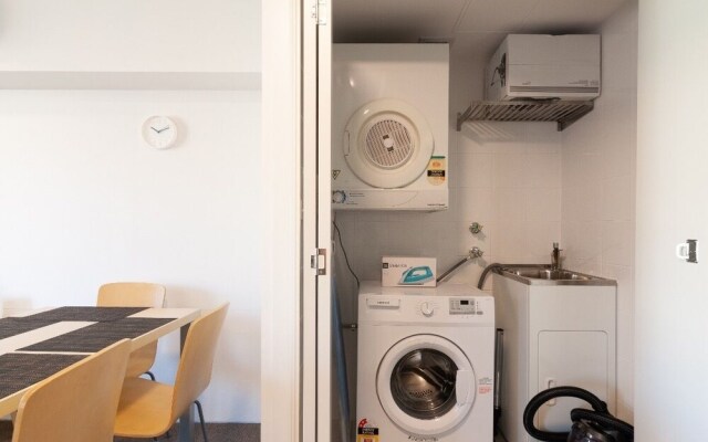 Good location apartment darling harbour