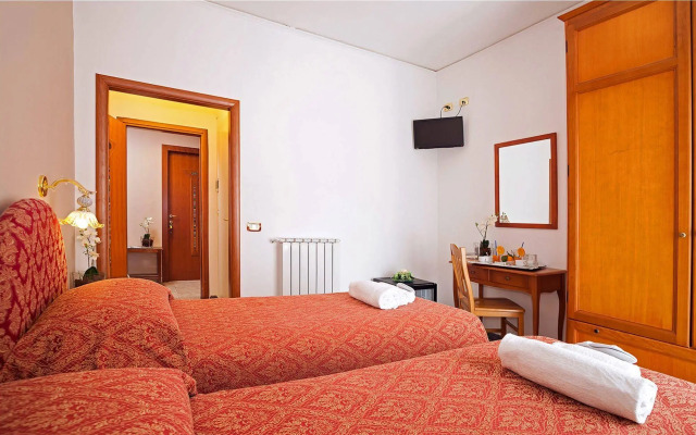 Hotel Caruso