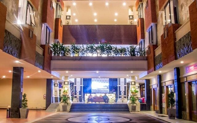 Famous Hotel Kuta