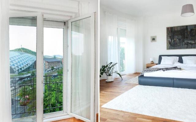 Riverside Panorama Apartment