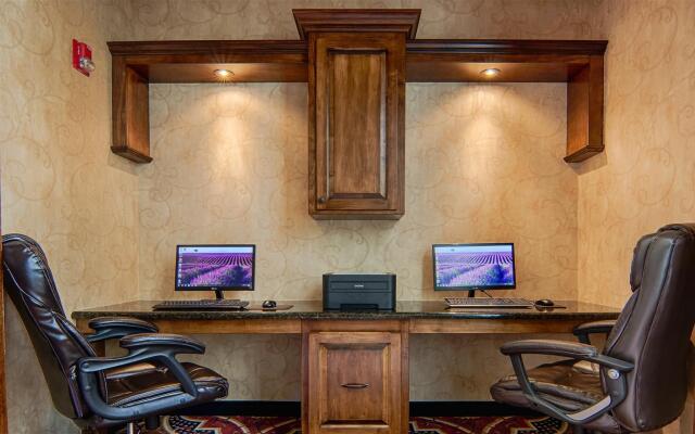 Best Western Plus Southpark Inn & Suites