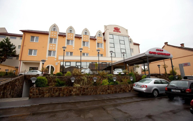 Hotel Maxim