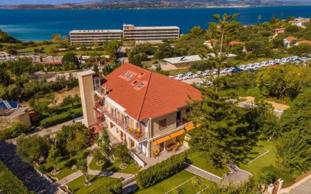 Lorenzo House Apartments