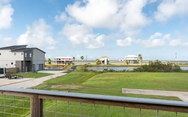 Lazy Lagoon 1 Bedroom Home