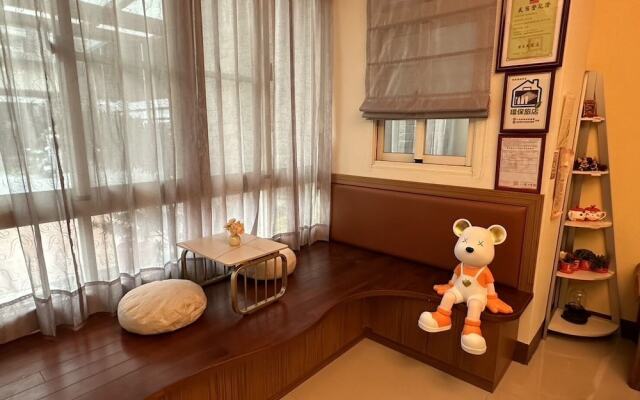 Secret base B&B