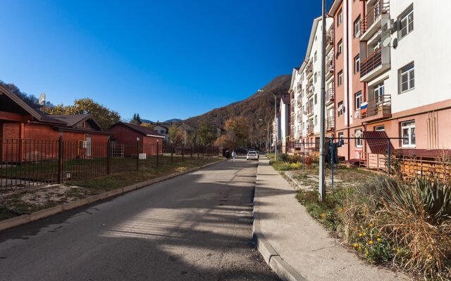 More Apartments na Estonskoy 37 k 8