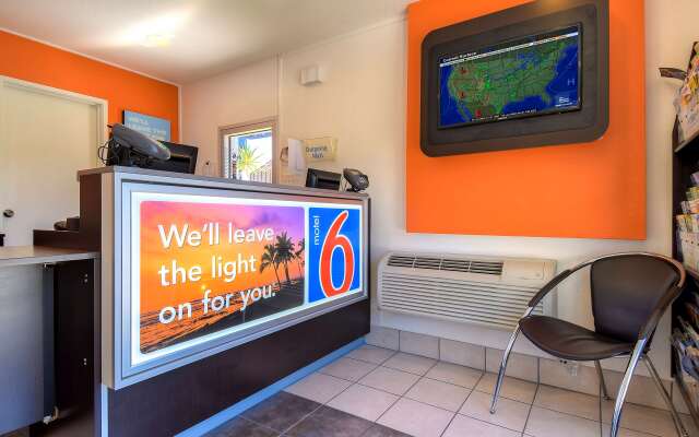 Motel 6 San Diego, CA - North