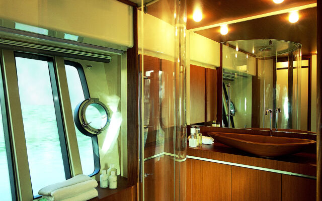 Hansan Marina Hotel & Resort