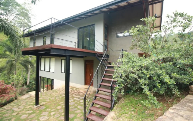 Swastika Holiday Home
