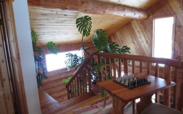 Blaeberry Mountain Lodge