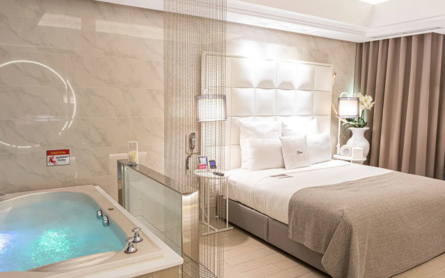 Six Star Motel - Taoyuan