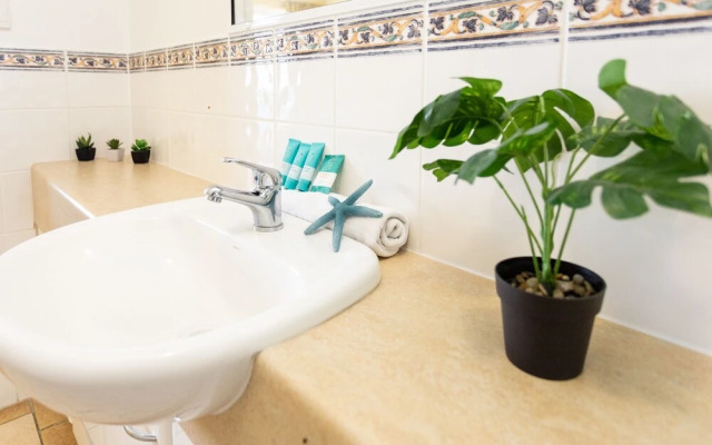 Tropical Oasis 12 Ocean Views