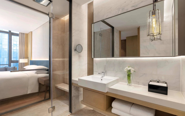 Courtyard by Marriott Shenzhen Bay