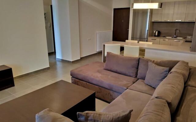 Samaras Apartments in Kamena Vourla