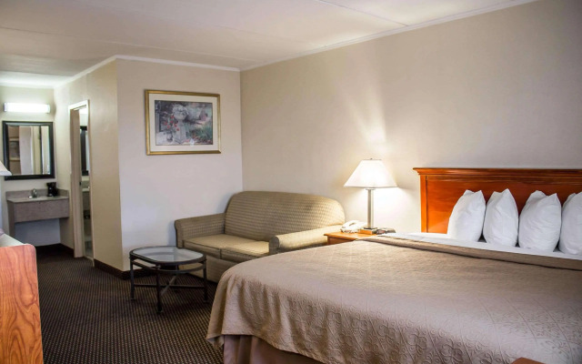 Baymont by Wyndham Youngstown