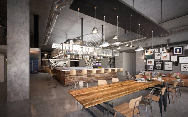 Moxy San Diego Downtown/Gaslamp Quarter