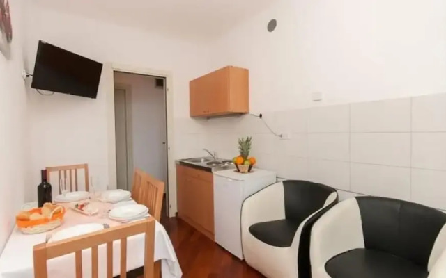 Apartments Nikolina