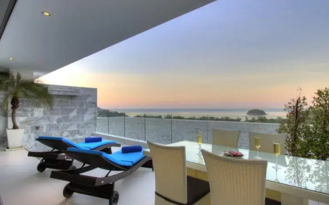 Kata Sea View Apartments