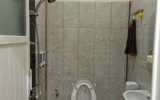 EXPRESS O 91442 Bgp- Guest House