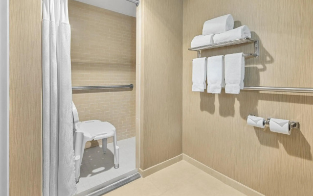 Crowne Plaza Hotel Greenville-I-385-Roper Mtn Rd by IHG