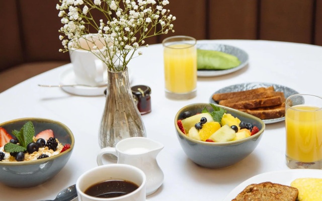 Merrion Row Hotel and Public House