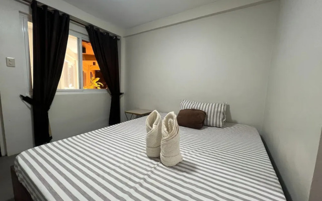 Happy Grey Hotel Vigan