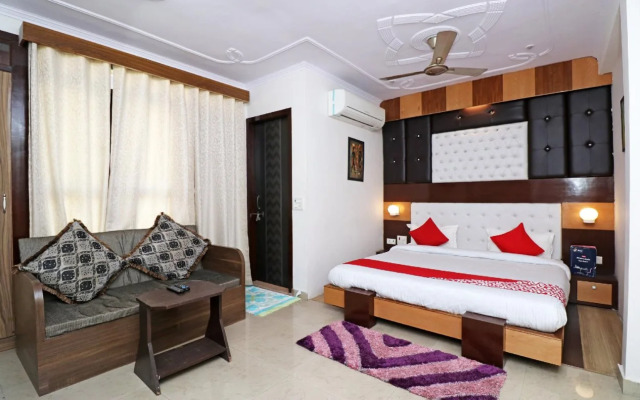 Tiger House