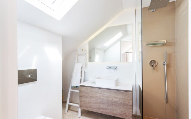 Exclusive Apartment, 200m2, Near Puerto Banus, Señorío de Marbella