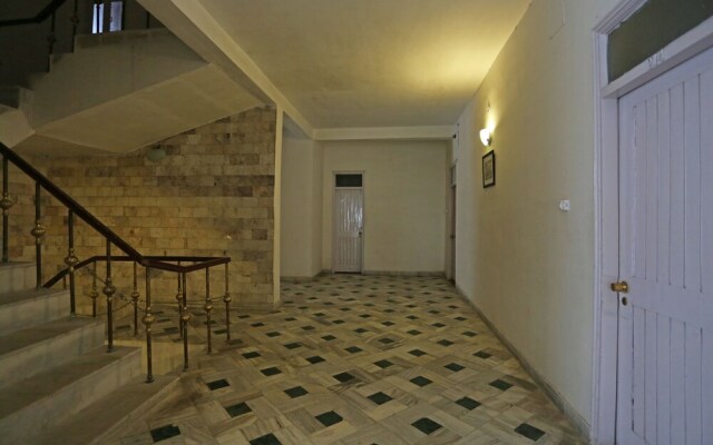 OYO 10959 Hotel Langdale Manor