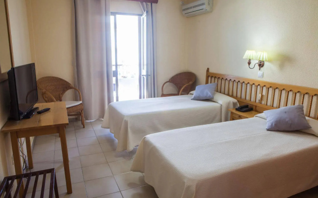 Hotel Tres Jotas