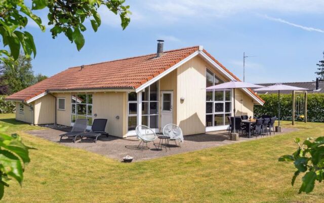 "Wreth" - 300m from the sea in Funen