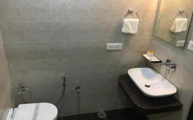 Hotel Ozas Grand