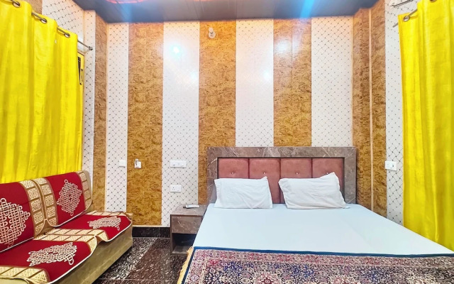 Hotel Hanuman Palace Ayodhya