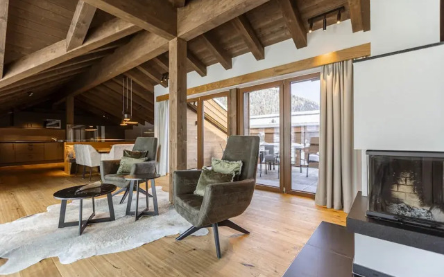 Welcoming Chalet With Balcony