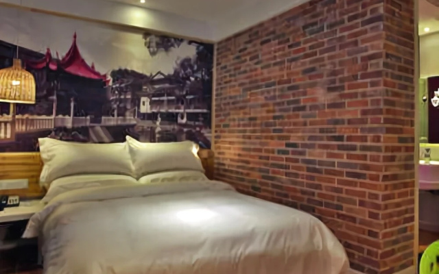 Tuke China Hotel