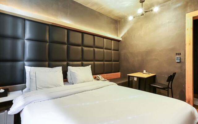 Hongcheon Dalkkum Hotel
